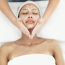 Face massage with mask